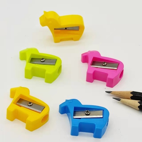 Modeling pencil sharpener；horse pencil sharpener