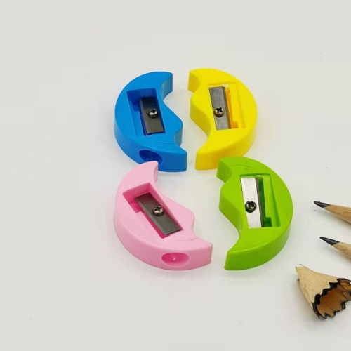 Modeling pencil sharpener；moon pencil sharpener