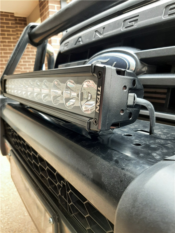 Low Voltage LV9402C Titan LED Light Bar