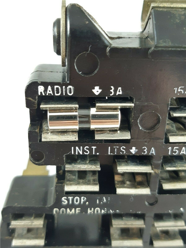 Holden Radio Fuse