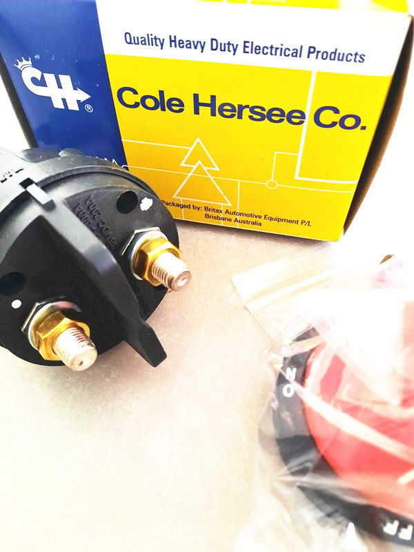 Battery Master Switch 75920 SPST On/Off Cole Hersee Isolator 300A @ 12v Lockable