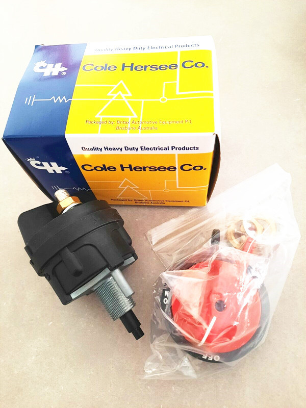 Battery Master Switch 75920 SPST On/Off Cole Hersee Isolator 300A @ 12v Lockable