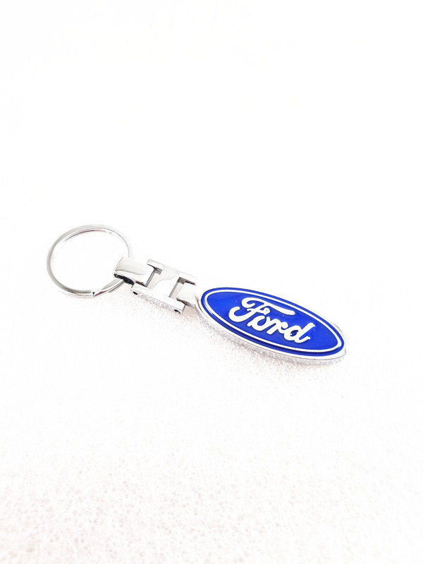 Quality Key chain Double sided  KIA, Mitsubishi, Honda, Land Rover, Nissan, Toyota, Ford, Mazda Keyring (One only)