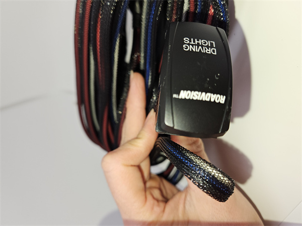 Roadvision’s LED Driving Lights Wiring Kits Wire Harness Loom Kits suit LED Light Bars or Spot Lights