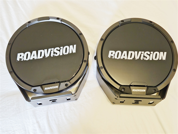 Roadvision LED Driving Light Set 9in DLE 11-32V 105W 10400lm IP68 Combo Beam + Covers Pair