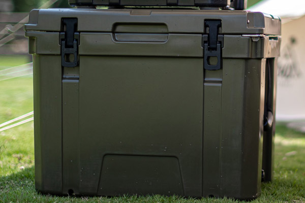 What Are the Advantages of a Rotomolded Cooler?