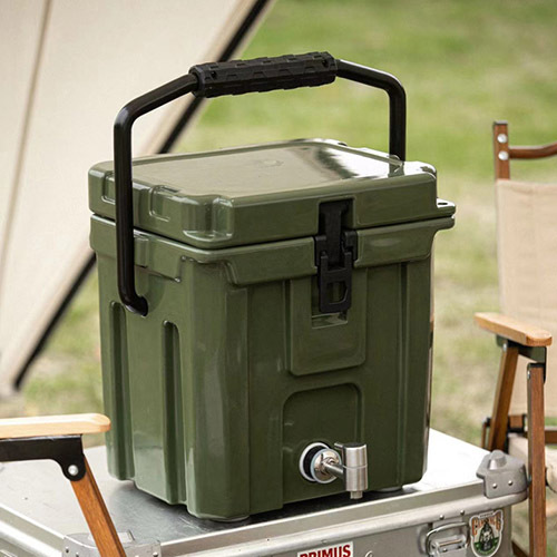 2.5 Gallon rotomolded drink water cooler with tap,not only a jug,also a cooler