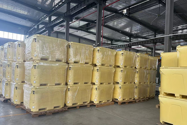 Rotomolded Fish Tote Manufacturer in China: How to Choose a Reliable Supplier for Commercial Seafood Operations