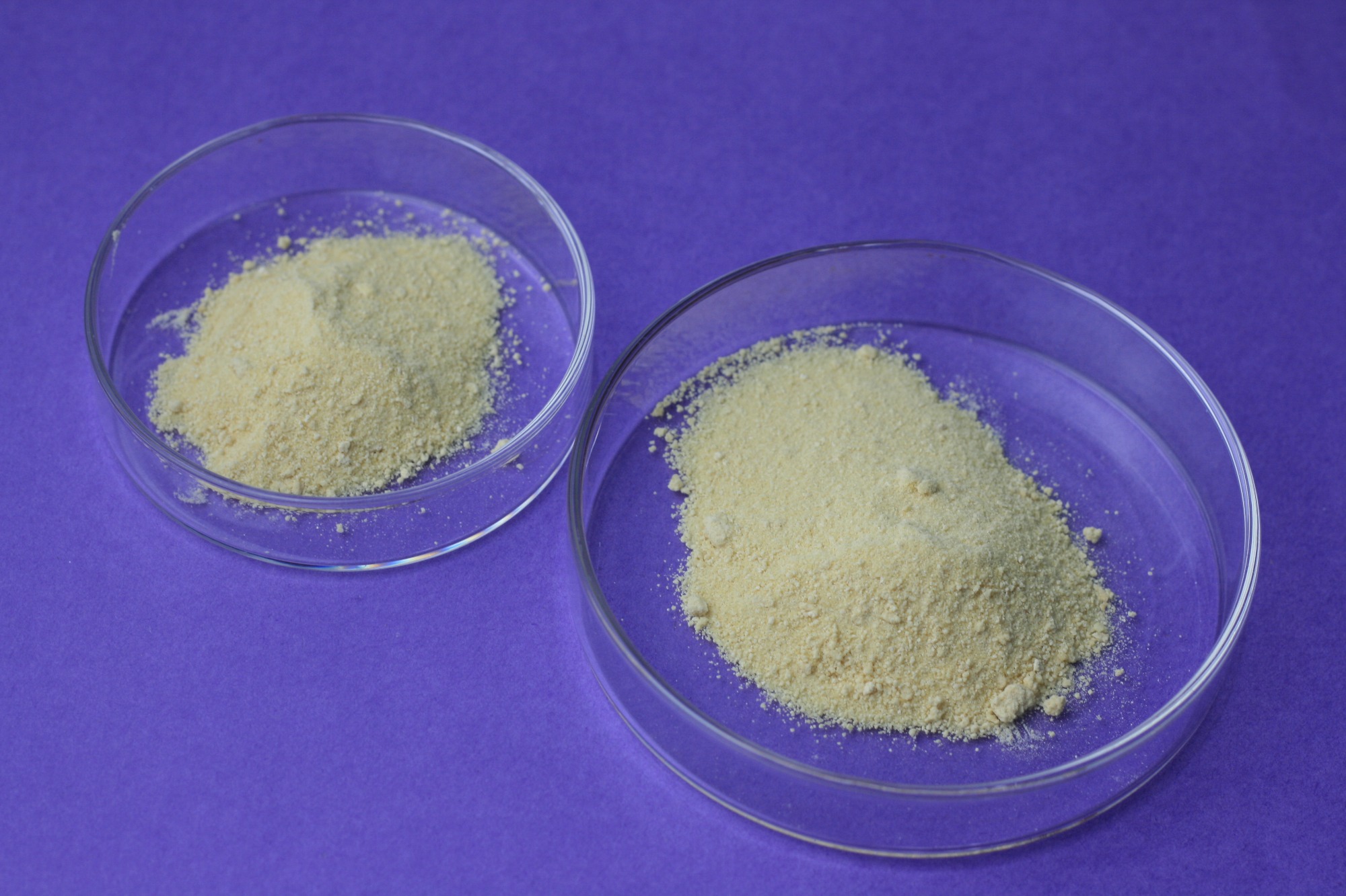 Hot Sale UV Photoinitiator EMK 4,4-Bis(diethylamino) benzophenone CAS 90-93-7