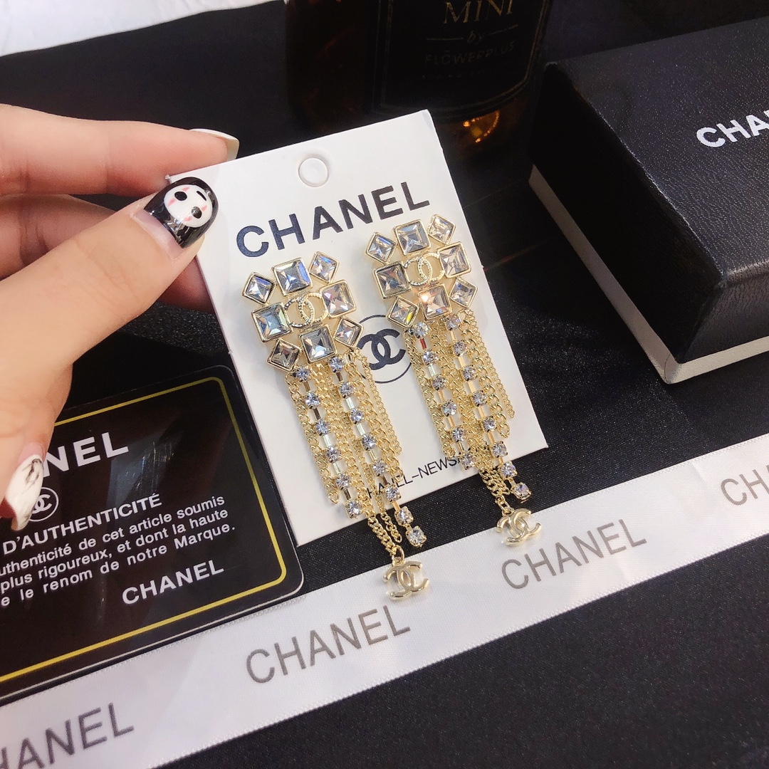High   Quality   Fashion   Earring      01475