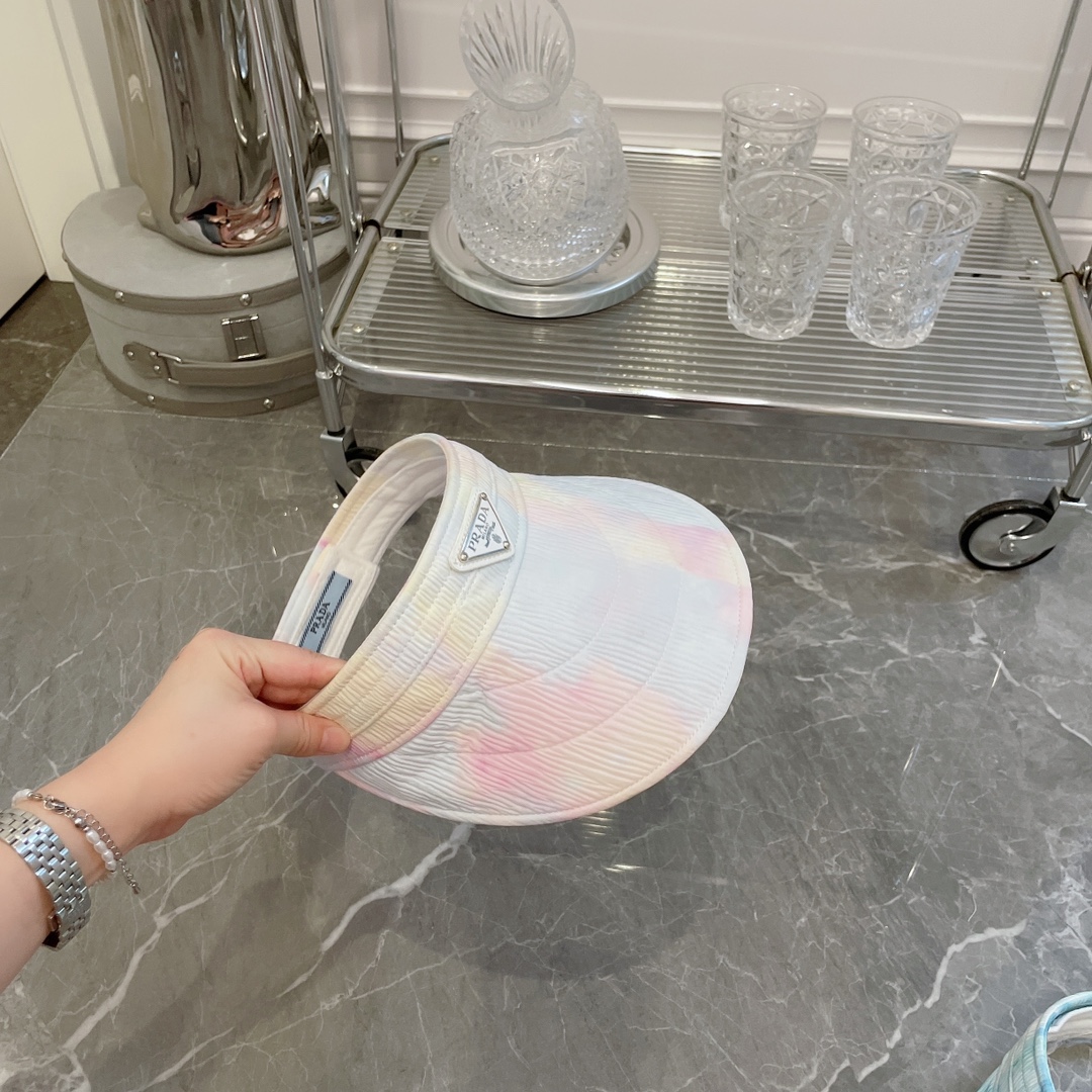 P*rada  High  Qulity  Hats/Caps    06103756