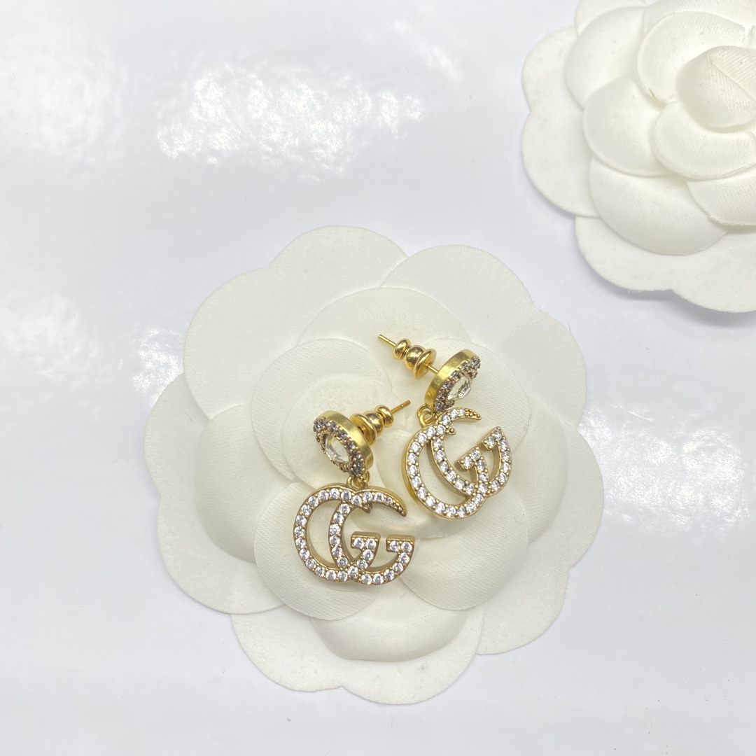 High   Quality   Fashion    Earring    07118317