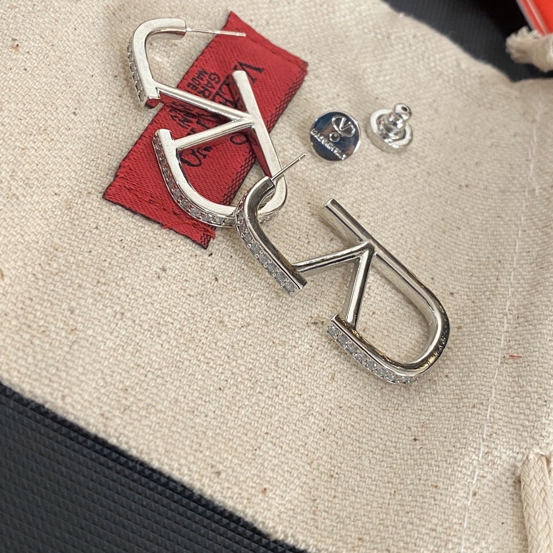 High   Quality   Fashion     Earring   01927