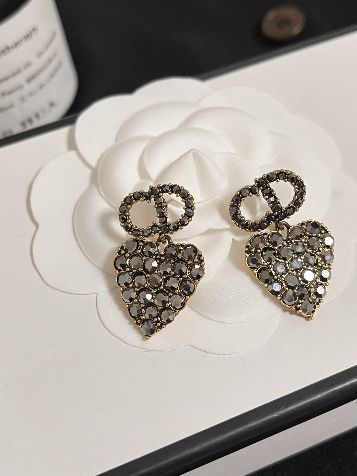 High   Quality   Fashion     Earring      01414