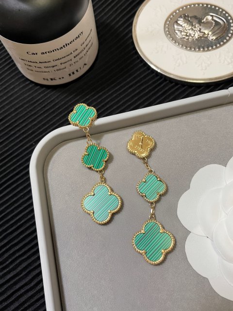 High  quality  fashion   Earring      01934