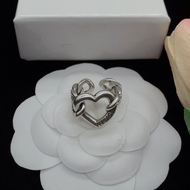High   Quality  Fashion    Ring    07122439