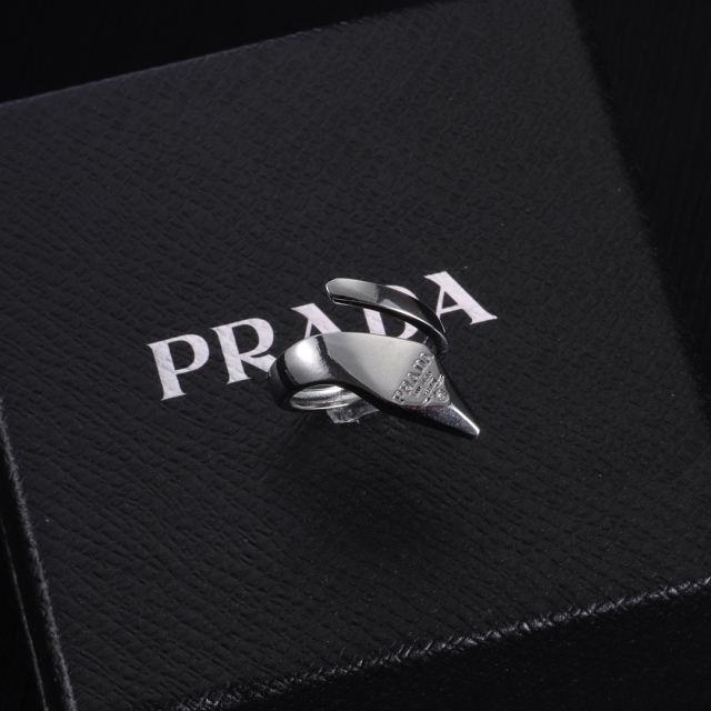 High   Quality  Fashion   Ring  07137022