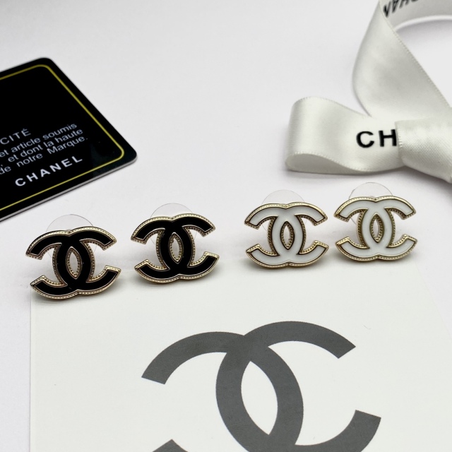 High   Quality  Fashion    Earring    09155707