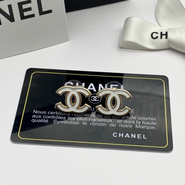 High   Quality  Fashion    Earring    09155707