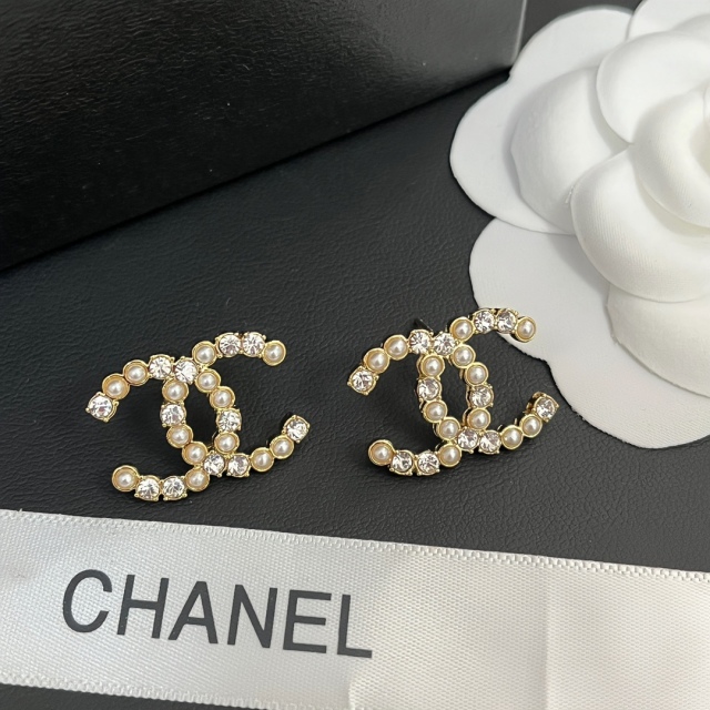 High   Quality   Fashion    Earring   01975
