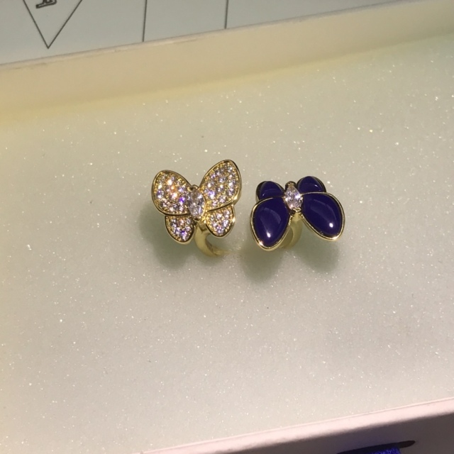 High   Quality  Fashion   Ring   03 101987