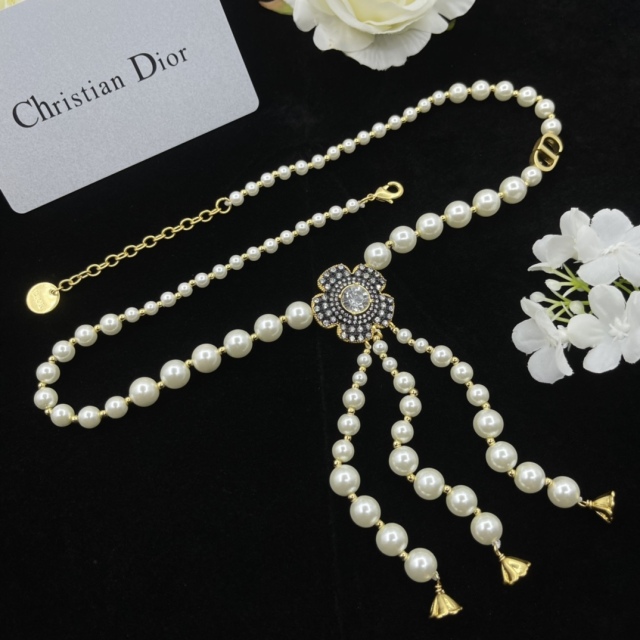 High   Quality  Fashion    Necklace   03155855