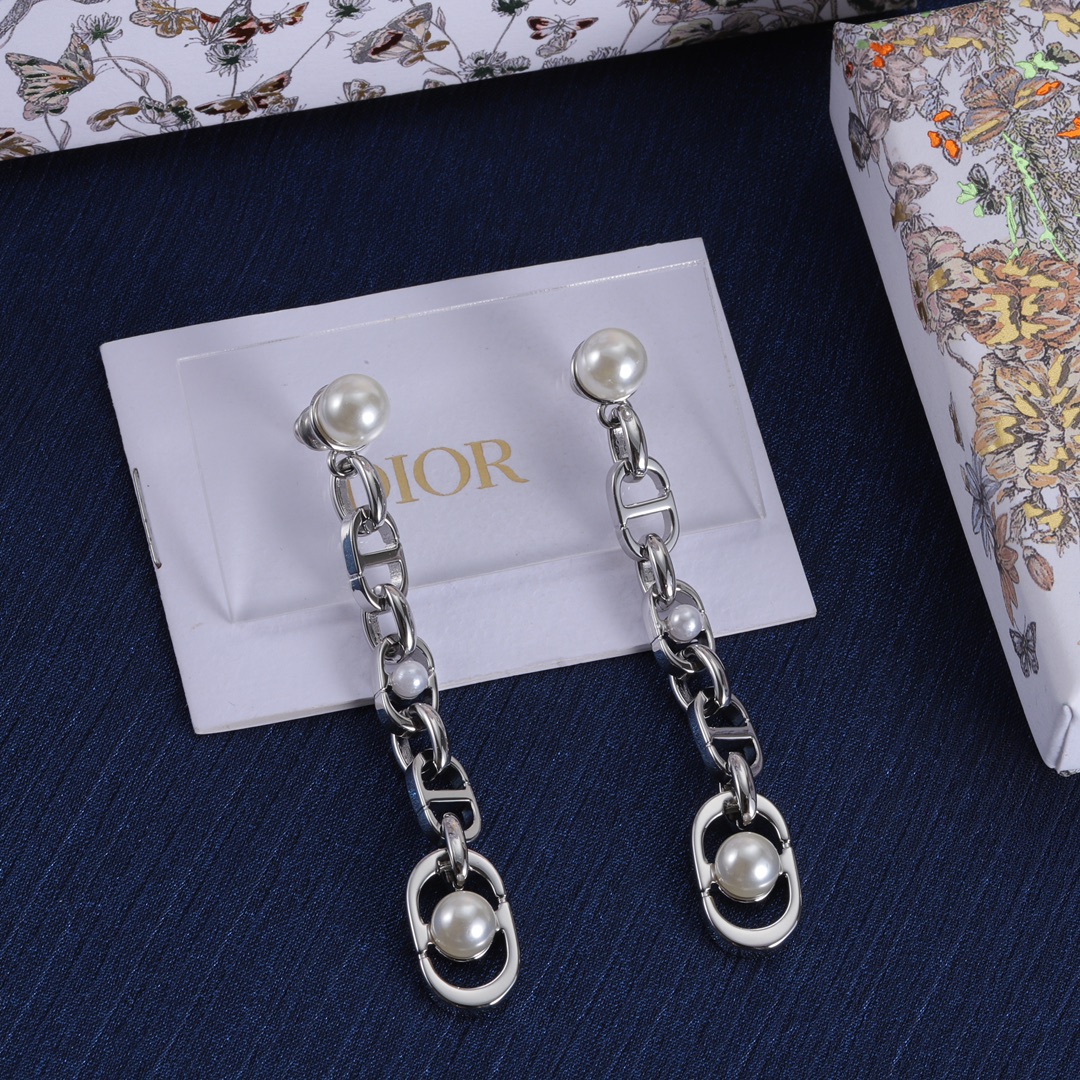 High   Quality  Fashion   Earring   07137262