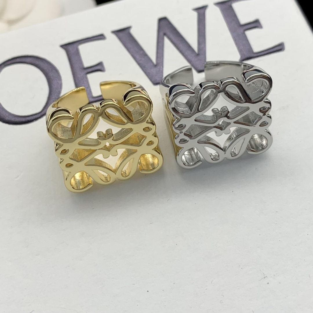 High   Quality  Fashion   Ring  07120383