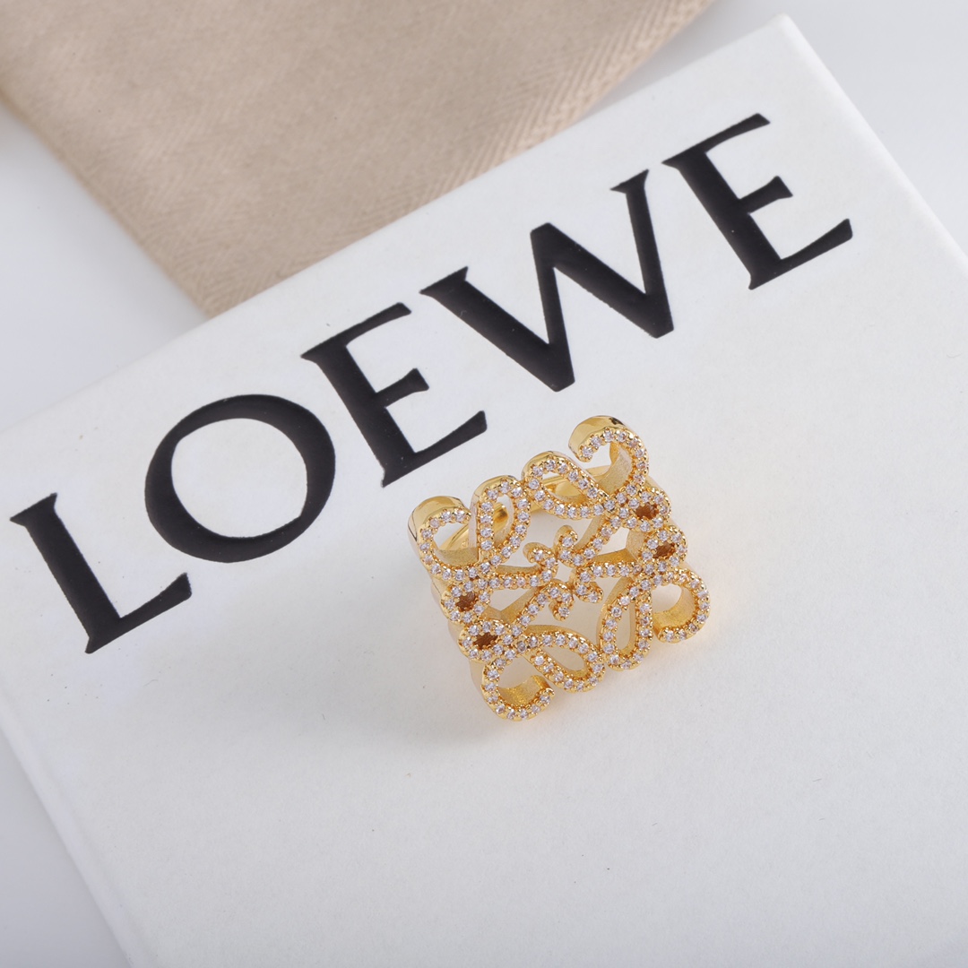 High   Quality  Fashion   Ring  07119543