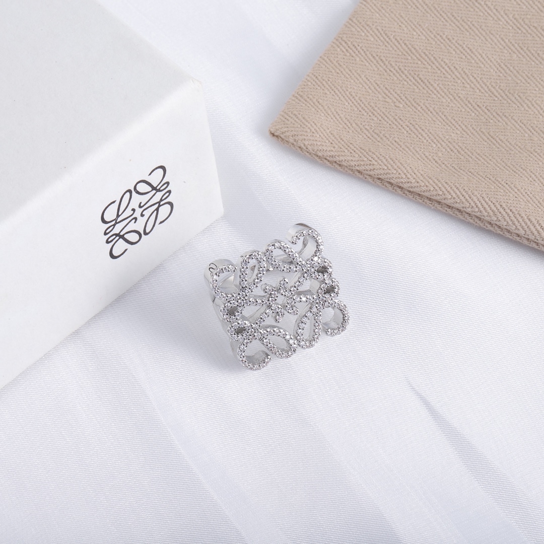 High   Quality  Fashion   Ring  07120259