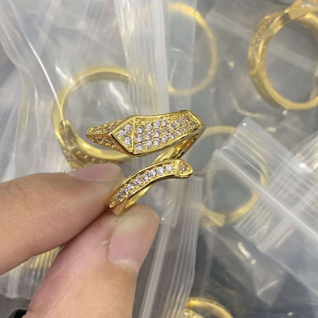 High   Quality  Fashion   Ring   07137335