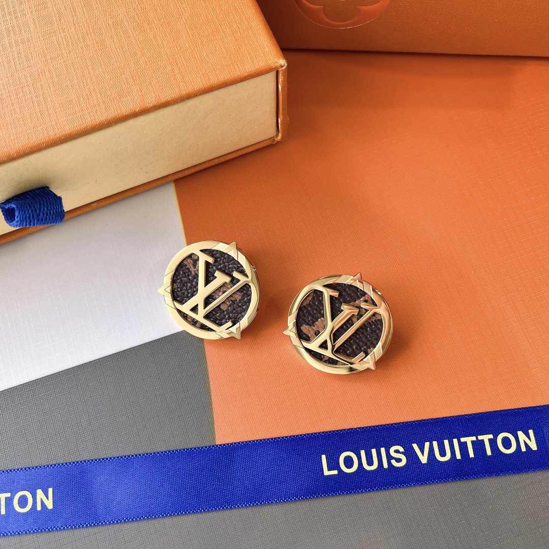High   Quality   Fashion    Earring   01273