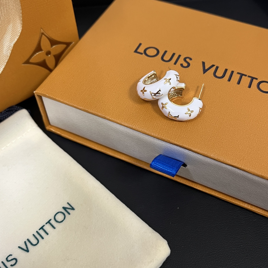 High   Quality   Fashion    Earring   01978