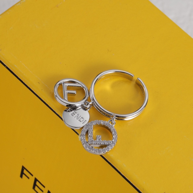 High   Quality  Fashion    Ring    07137462