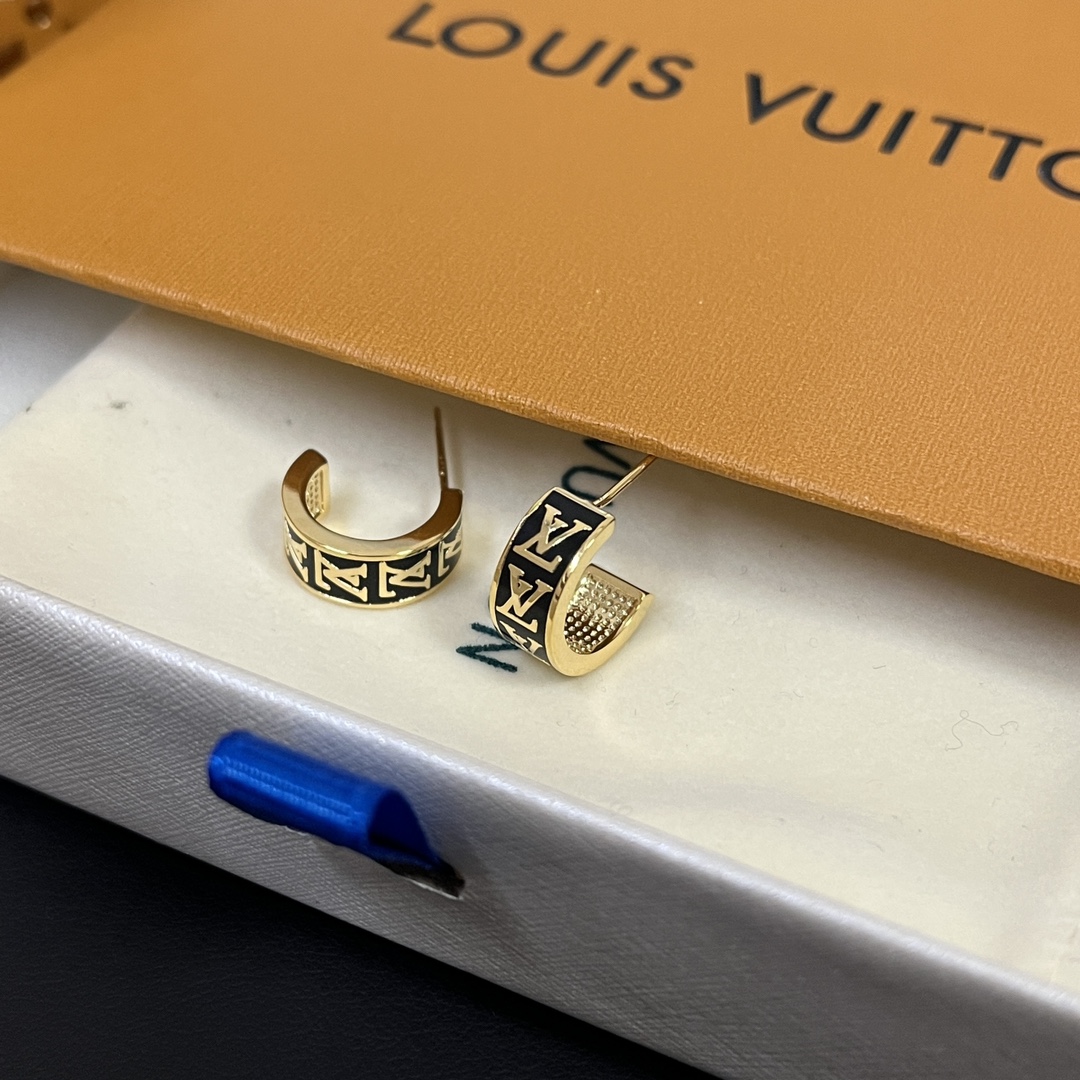 High   Quality   Fashion    Earring   01977
