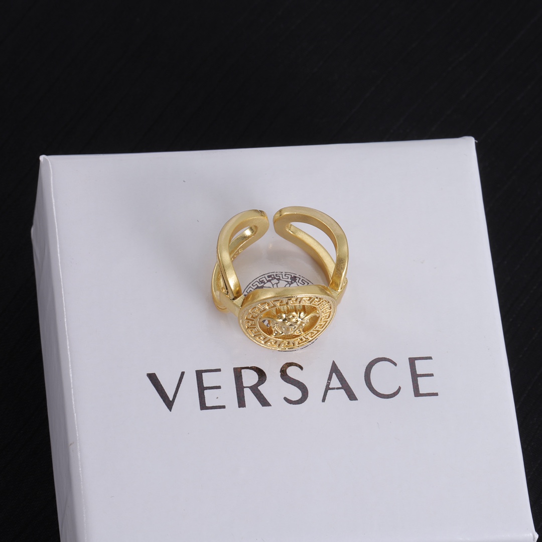 High   Quality  Fashion   Ring   07137497