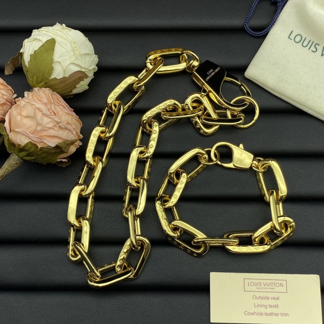 High   Quality  Fashion   Jewelry  Set  07137533