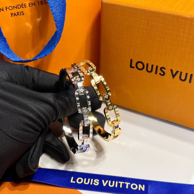High   Quality   Fashion    Bracelet  01296