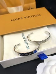 High   Quality   Fashion    Earring   01989