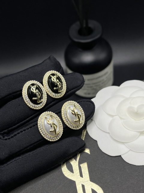 High   Quality   Fashion    Earring   01985