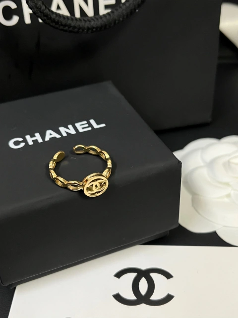 High   Quality   Fashion    Ring   01104