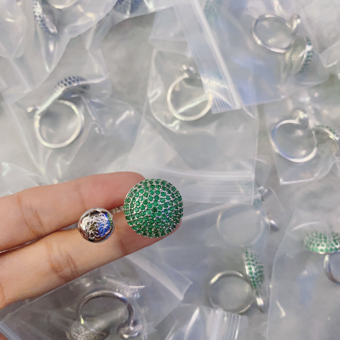 High   Quality  Fashion    Ring   07137926