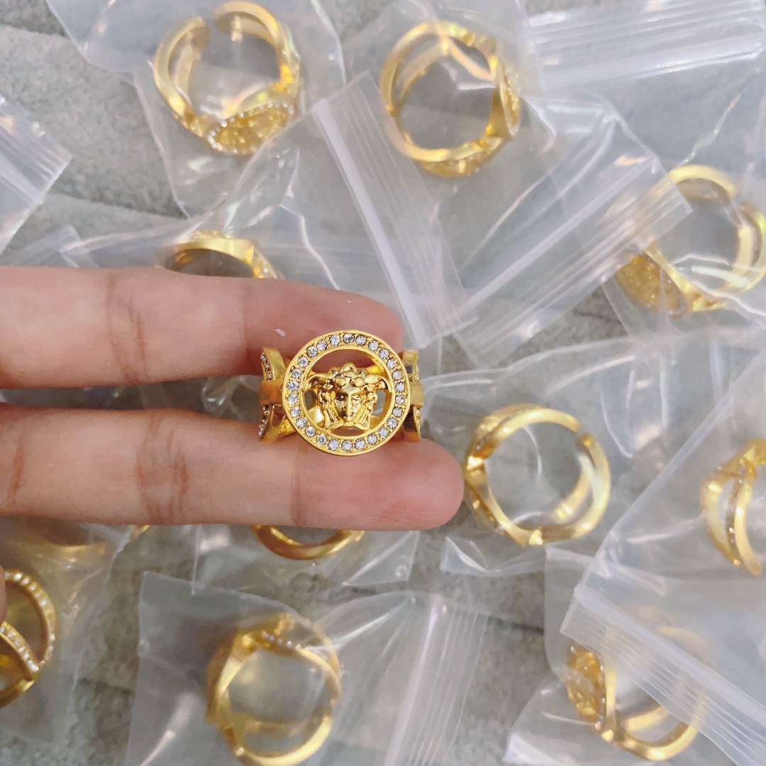 High   Quality  Fashion    Ring   07137959