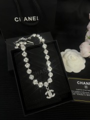 High   Quality   Fashion    Necklace  01601