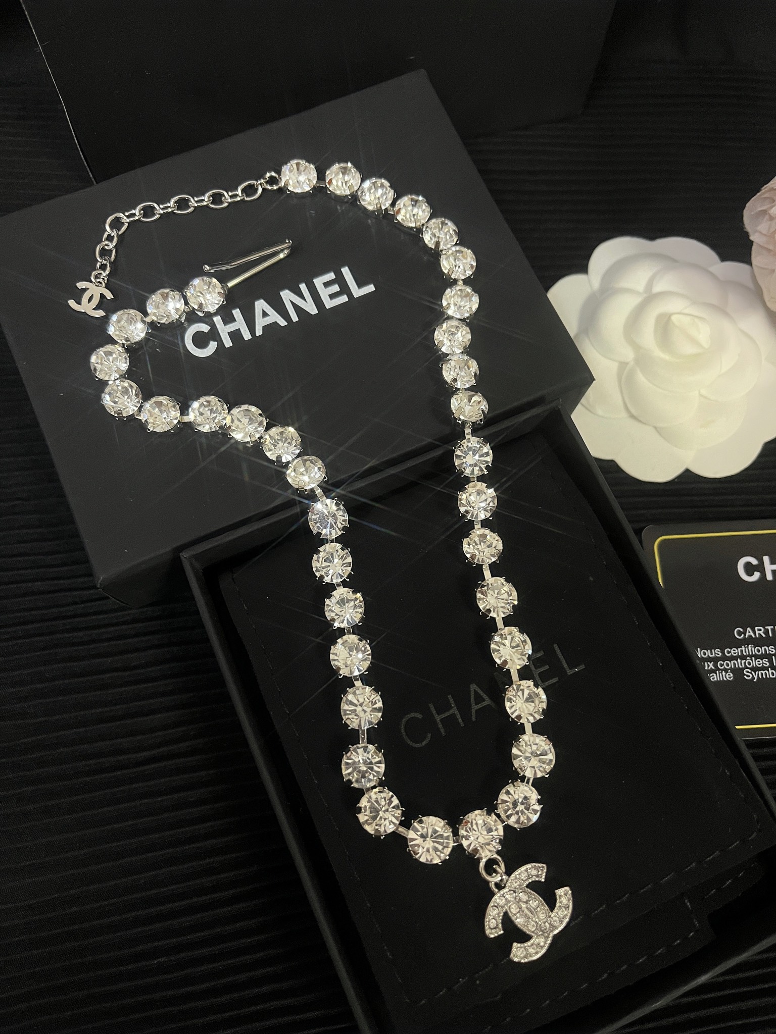 High   Quality   Fashion    Necklace  01601