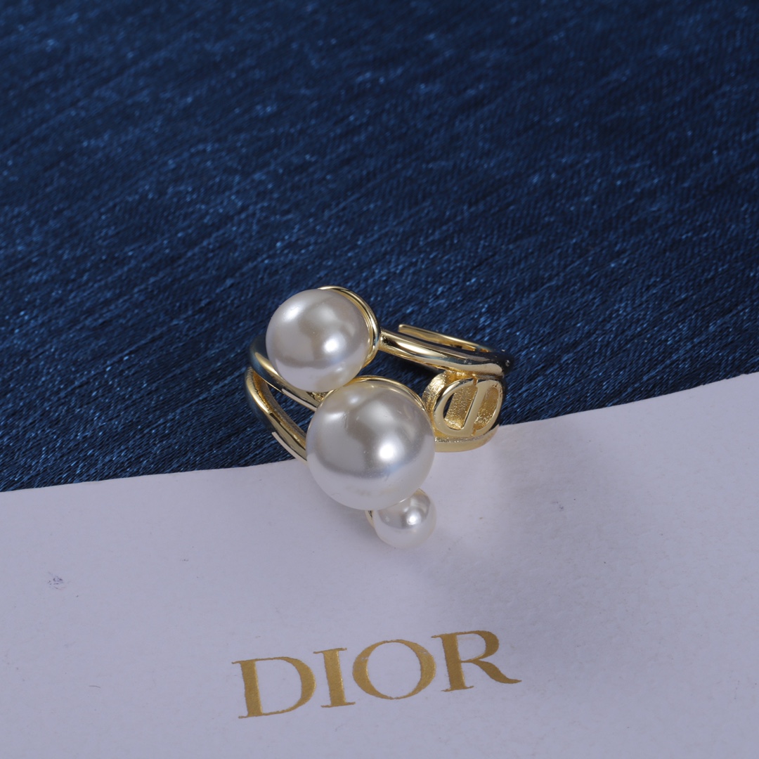 High   Quality  Fashion    Ring   07138160