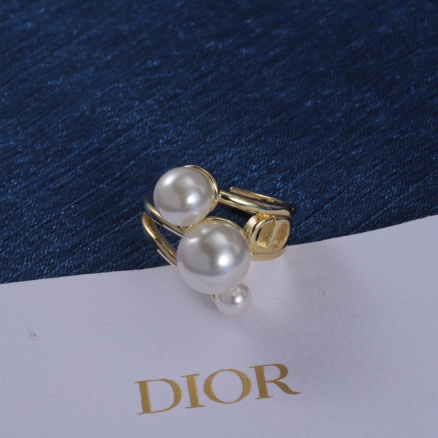 High   Quality  Fashion    Ring   07138160