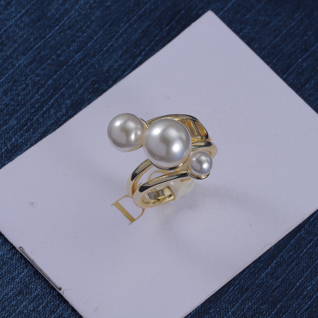 High   Quality  Fashion    Ring   07138160