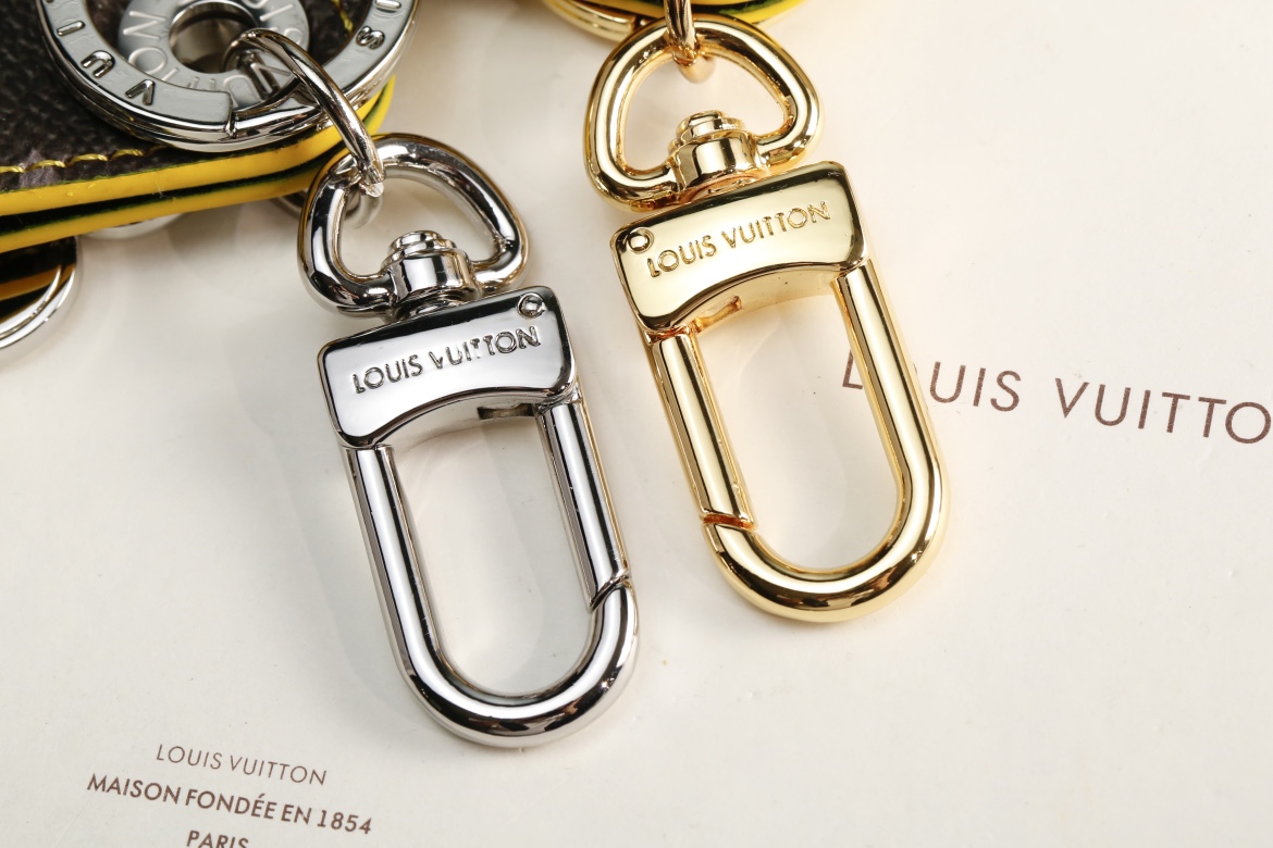 High   Quality  Fashion   Key  Chain   08059