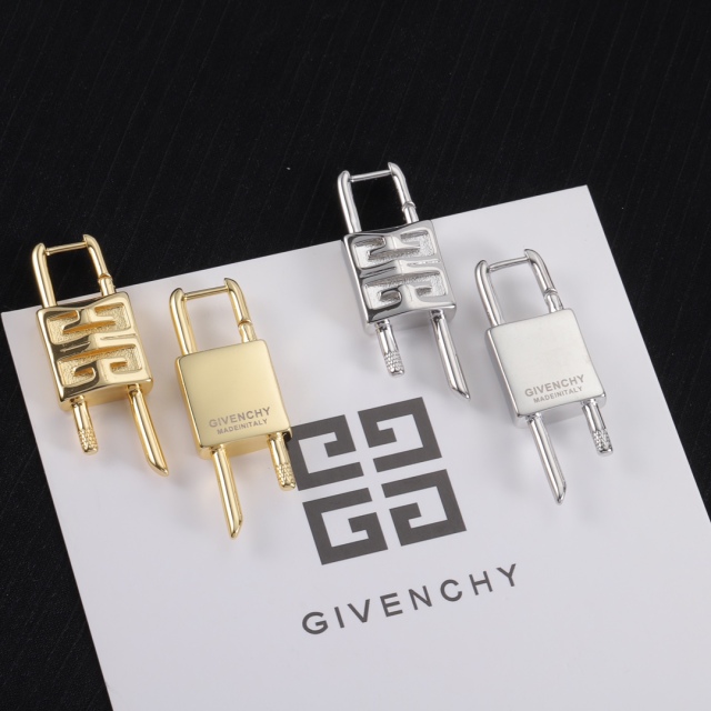 High Quality Fashion Earrings 07138374
